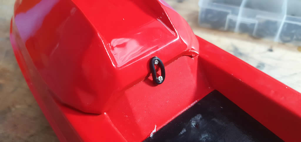 Snap on the o-ring Snap on the o-ring